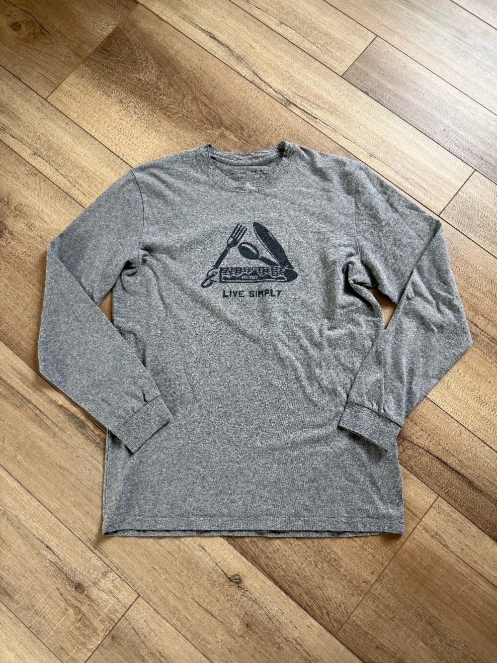 Live Simply Pocketknife Responsibili-T-Shirt - Men's Medium